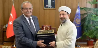 Diyanet İşleri Başkanı Erbaş, Ankara Üniversitesi İlahiyat Fakültesi Camii'nde Hutbe İrad Etti