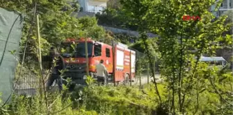 Sakarya Beton Mikseri Şarampole Yuvarlandı, Sürücü Yaralandı