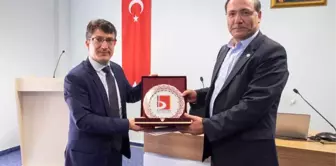 Prof. Dr. Nadir Engin Uzun'dan Türkoloji ve Dilbilim İlişkileri Konferansı