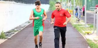 İki Ay Önce Başladığı Atletizmde 3 Altın Madalya Aldı