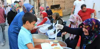 Osmaneli'de Mahalle Sakinleri İftarda Buluştu