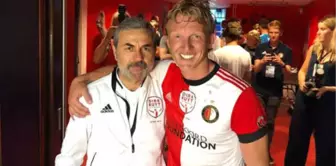 Hollandalı Yıldız Dirk Kuyt, Fenerbahçe'ye Yardımcı Hoca Olabilir