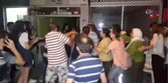 Nazilli'de Korkutan Ev Yangını...evde Yaşayan Kadın Bulunamayınca Yakınları Fenalık Geçirdi