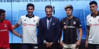 Beşiktaş'ta Yeni Transferler İmzaları Attı -1-