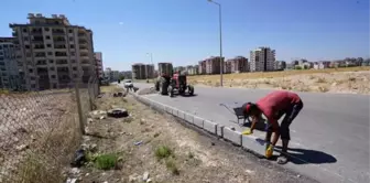 Cumhuriyet Mahallesinde Kaldırım Çalışması Yapılıyor