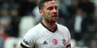 Beşiktaş'ın Eski Oyuncusu Dusko Tosic'in Babası Hayatını Kaybetti