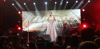 Ünlü Sanatçı Zara'dan Unutulmaz Konser