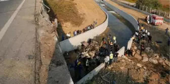 İzmir'de 23 Göçmenin Hayatını Kaybettiği Kazayla İlgili 11 Kişi Tutuklandı