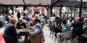 Yerli Sermaye ile Üretim Yaparak 30 Ülkeye Pasta İhraç Eden Cake Station Sakarya'da Açıldı