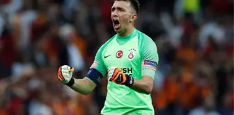 Galatasaray'ın Uruguaylı Kalecisi Fernando Muslera, Mondragon ve Popescu'nun Rekoruna Ortak Oldu