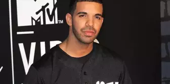 Drake Hala Öğretmeniyle Haberleşiyor