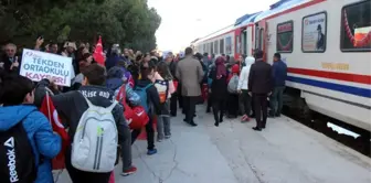 Tekden Cumhuriyet Treni Sivas'a Doğru Yola Çıktı