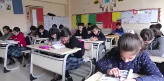 Varto'da Aileleri İkna Edilen Kız Çocukları Okula Kazandırılıyor