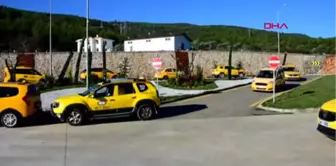 Muğla Yeni Terminal Hizmete Girdi, Taksi Esnafı Karıştı