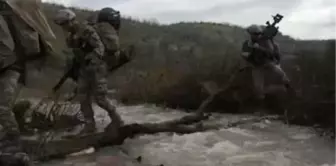 PKK'lı Teröristlerin Barındığı Yerler İmha Edildi