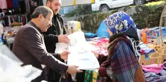 Belediye Başkanı Poşet Uygulamasına File Dağıtarak Destek Verdi