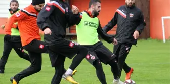 Adanaspor Yağmur Altında Çalıştı