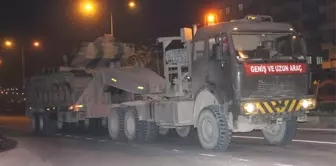 Kilis'ten Münbiç'e Tank Sevkiyatı