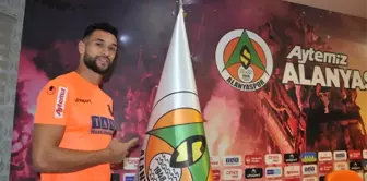 Alanyaspor, Steven Caulker'i Renklerine Bağladı