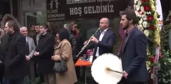 AK Parti Zeytinburnu Adayı Arısoy, Elazığ Kömürhan Dayanışma Derneği'nin Açılışına Katıldı