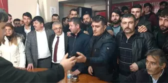 AK Parti Adayı Ahmet Dölekli'ye Coşkulu Karşılama