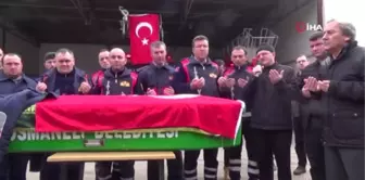 Kalbine Yenik Düşen Genç İtfaiyeci Gözyaşları Arasında Defnedildi