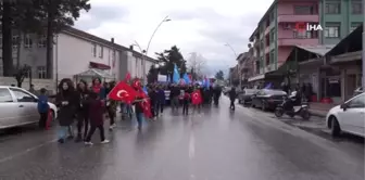 Akyazı'da 'Doğu Türkistan' İçin Yürüyüş Düzenlendi