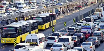 İstanbul, Dünyada En Çok Trafik Sıkışıklığı Yaşanan Kentler Arasında 2'nci Sırada Yer Aldı