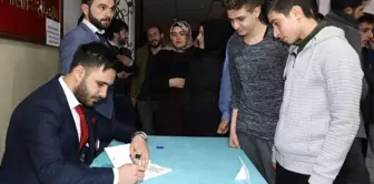 Araştırmacı Yazar Adem Turan'dan Fakir Öğrenciler Yararına İmza Günü