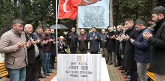 Şehit Özer Kabri Başında Anıldı