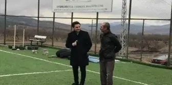 Baskil Kaymakamı Murat, Baskil Şafakspor'un Antrenmanını İzledi