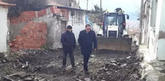 Hekimzade Mahallesi'nde Yollar Yenileniyor