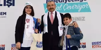 Ataşehir'de 100 Proje İçin 100 Genç Pedal Çevirdi