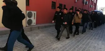 Gözaltına Alınan Fetö'cülerden 4'ü Tutuklandı