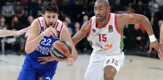 Anadolu Efes Deplasmanda Baskonia'yı Devirdi