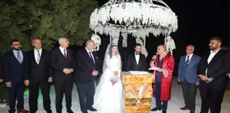 Başkan Altınok İlk Nikah Merasiminde Aile Birlikteliği Mesajı Verdi