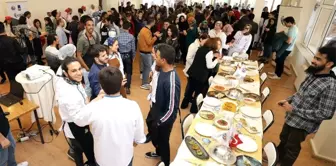 Yabancı Öğrenciler Gaziantep Yemeklerini Öğrendi