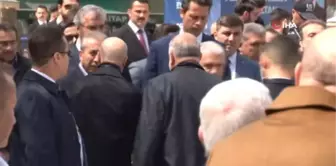 Cumhurbaşkanı Erdoğan, Mustafa Yazıcı'nın Tabutuna Omuz Verdi