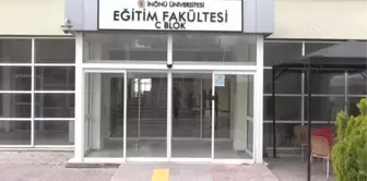 Öğrencilerin Eğlenceli Korosu 'Kuklapella'