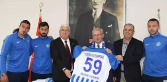 Başkan Yüksel ve Ergene Velimeşesporlu Futbolcular Başarılarını Başkan Albayrak ile Paylaştı