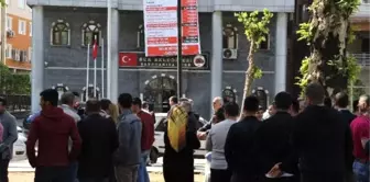 Diyarbakır'da Sur Belediyesi'nden Çıkarılan İşçilerden Tepki