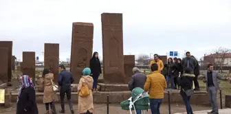 Selçuklu Meydan Mezarlığı'na İlgi