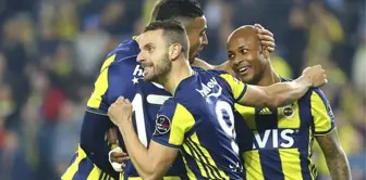 Fenerbahçe'de Soldado Penaltıyı Kullanmayınca Moses'ın Attığı Gole Sevinmedi!