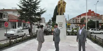 Yerköy'de Atatürk Anıtının Çevre Düzenlemesi Yapıldı