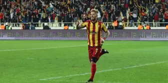 Evkur Yeni Malatyaspor'da Ömer Şişmanoğlu Takımdan Ayrıldı