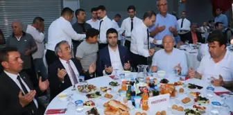 Başkan Gökhan Yüksel, oto sanayi esnafı ile iftarda buluştu