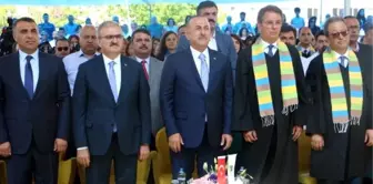 Bakan Çavuşoğlu, mezuniyet törenine katıldı