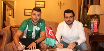 Giresunspor, Raul Rusescu'yu renklerine bağladı