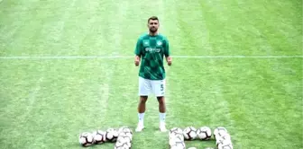 Konyaspor kaptanı Selim Ay: Şampiyon olmak ve Şampiyonlar Ligi'nde oynamak istiyorum