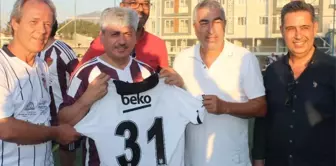 Beşiktaş efsaneleri ile Hatay protokolü maç yaptı